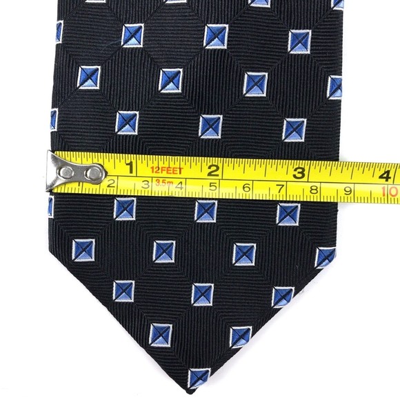 Jos A Bank Executive Collection Tie 100% Silk Textured Black Blue White Necktie - Picture 6 of 7